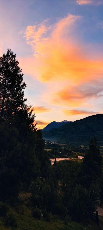 Refugio Los Cipreses Hotel Futaleufú Zewnętrze zdjęcie